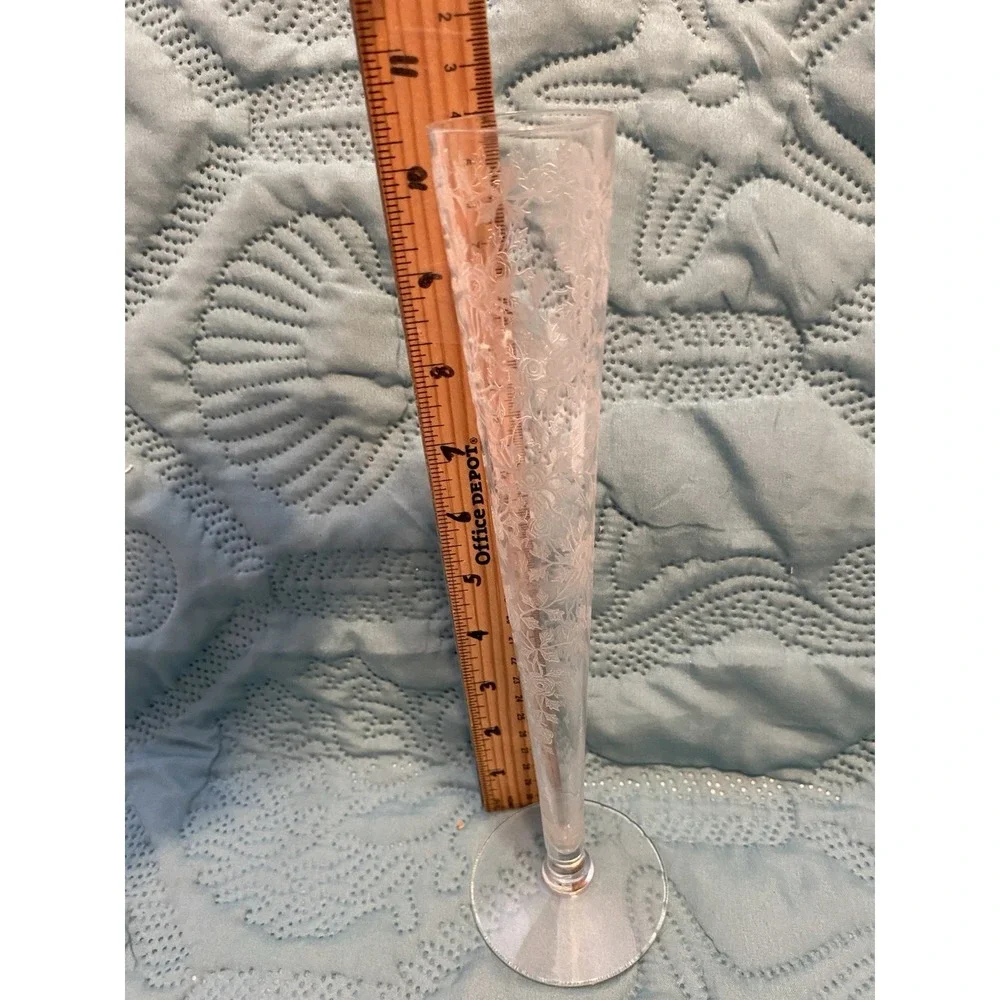 Vintage 1950's Tiffin‎ Glass Bud Vase  Beautiful Rose Etching 10.5